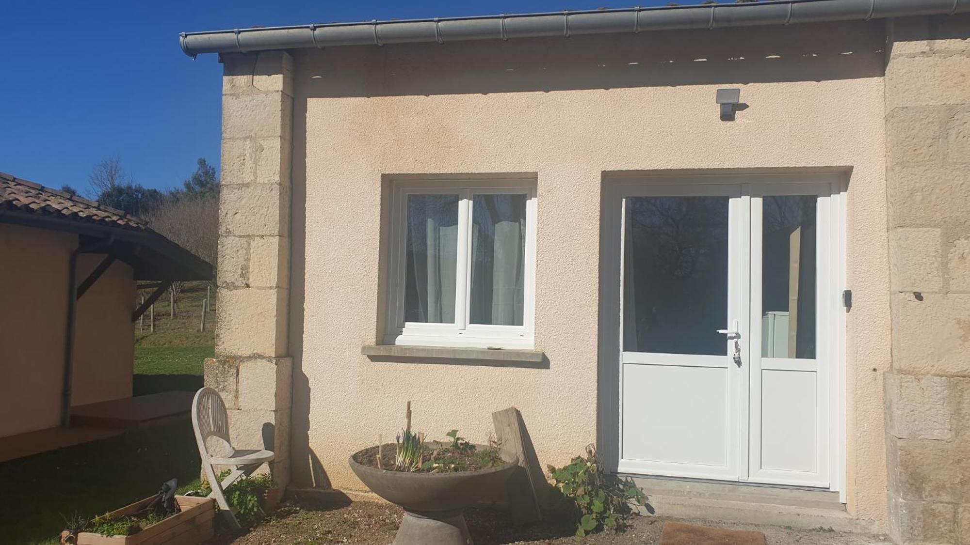 Love Room- Spa- Escale Amoureuse Puygaillard-de-Quercy Екстериор снимка